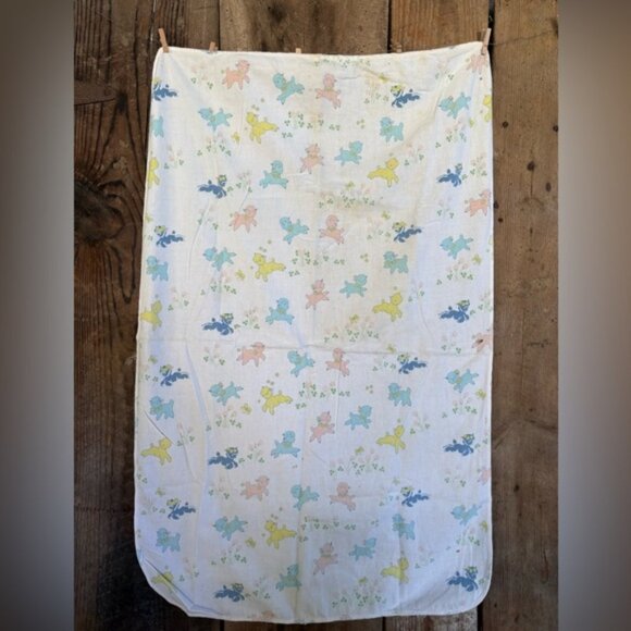 Vintage Lamb Print Baby Blanket - Picture 1 of 1